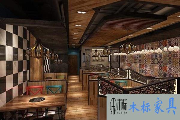 實(shí)木餐桌椅定制如何選擇材料？如何辨別品質(zhì)？ 