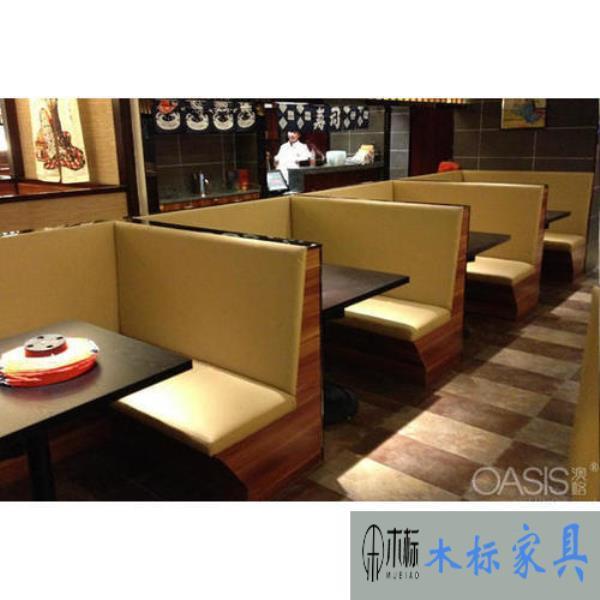 燒烤店餐廳設(shè)計(jì)注意哪些事項(xiàng)？如何選購燒烤店桌椅 